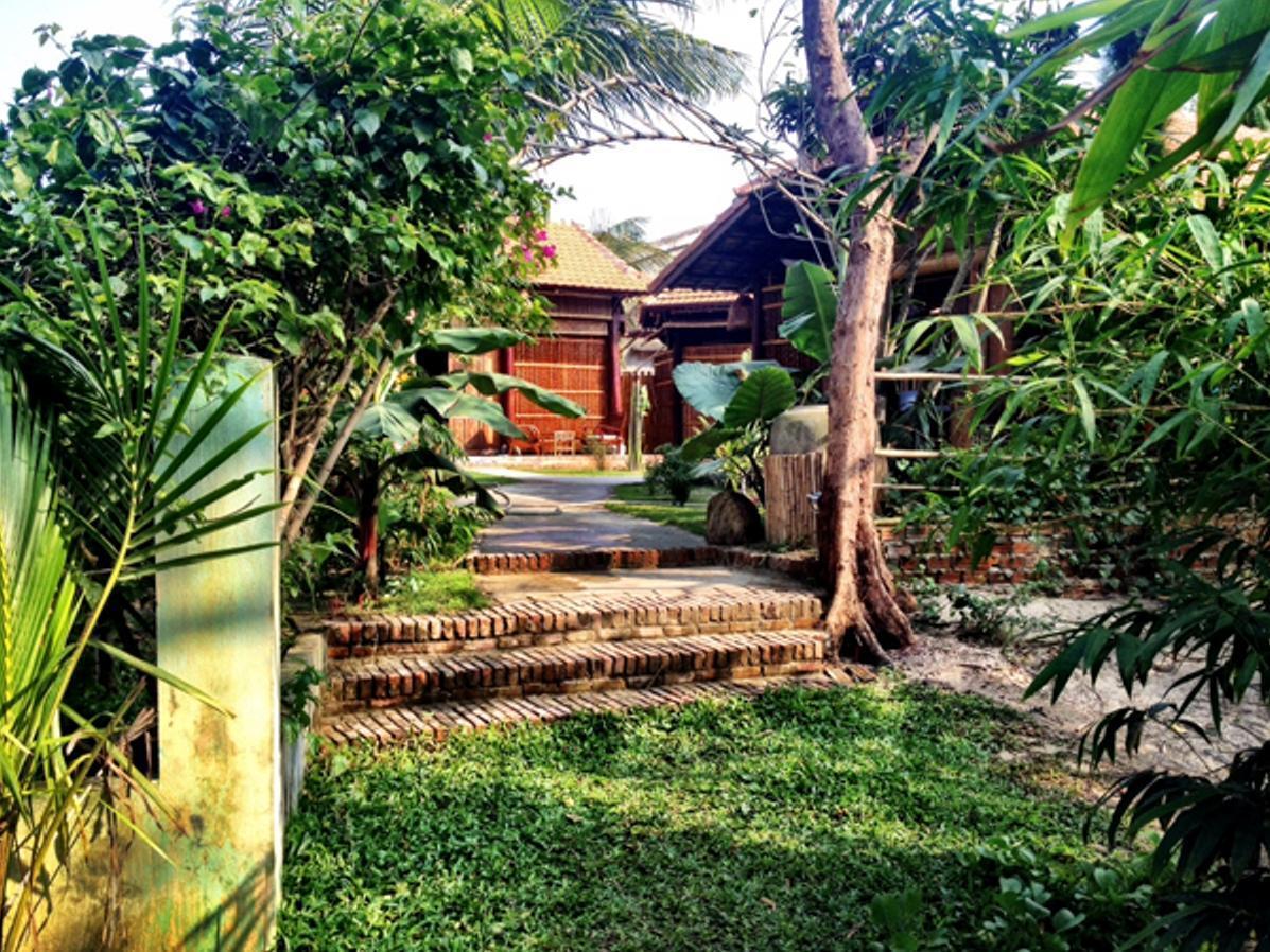 Under The Coconut Tree Hotel Hoi An Exterior foto